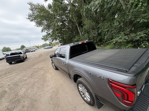 Used 2024 Ford F150 King Ranch AWD/4WD image 28