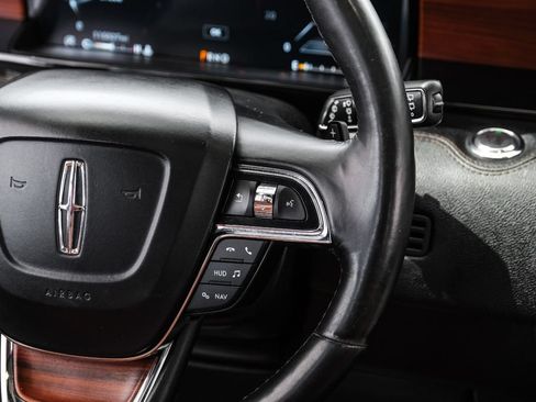 Used 2020 Lincoln Navigator Reserve w/ Luxury Package RWD image 15