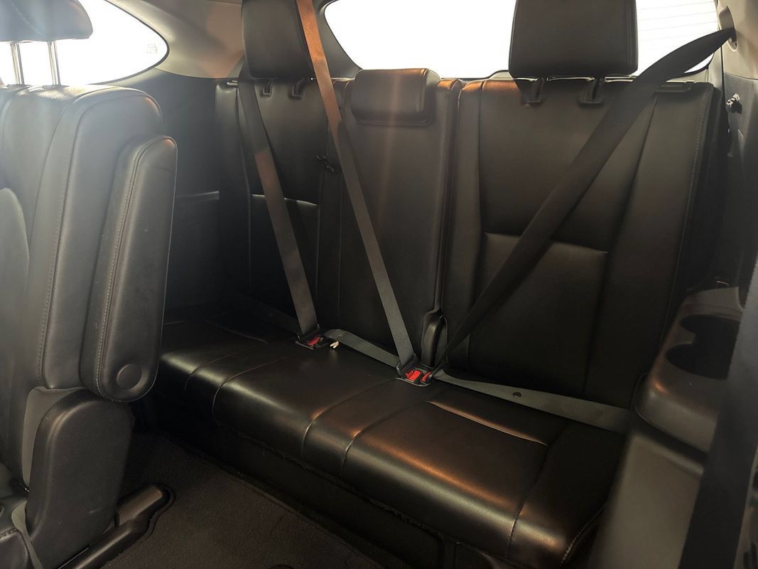 Used 2021 Toyota Highlander Platinum AWD/4WD image 18