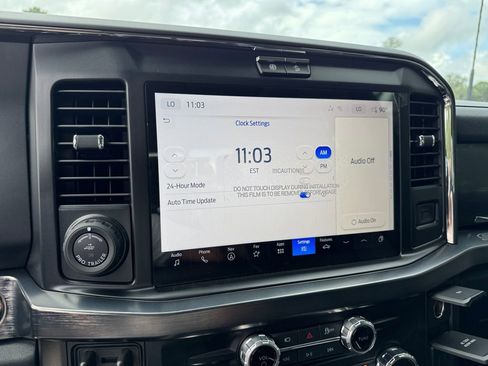 New 2025 Ford F350 Lariat w/ Lariat Ultimate Package image 32