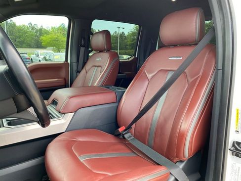 Used 2022 Ford F450 Platinum w/ FX4 Off-Road Package image 21