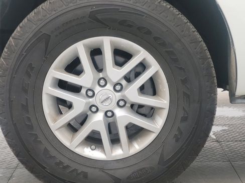 Used 2018 Nissan Frontier SV RWD image 31
