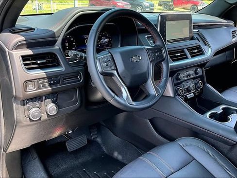 Used 2023 Chevrolet Tahoe RST w/ Sport Performance Package AWD/4WD image 17