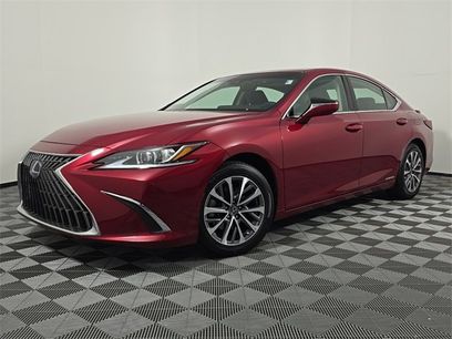 Used 2022 Lexus ES 300h w/ Premium Package