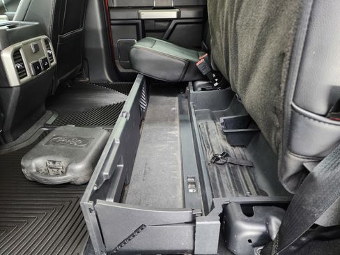 Used 2021 Ford F250 Lariat w/ Lariat Value Package image 39