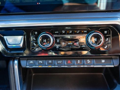 Used 2023 GMC Sierra 1500 Denali Ultimate image 27