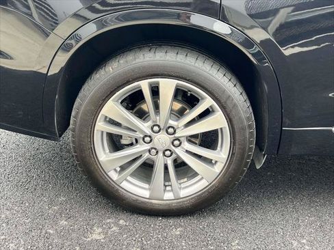 Used 2024 Cadillac XT6 Premium Luxury AWD/4WD image 8