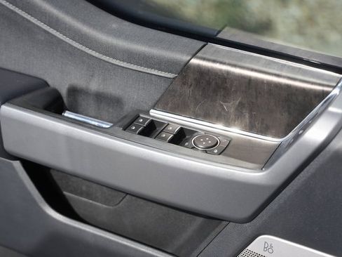 Used 2022 Ford F150 Lariat w/ Equipment Group 501A Mid image 28