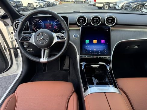 Used 2025 Mercedes-Benz C 300 4MATIC Sedan image 14