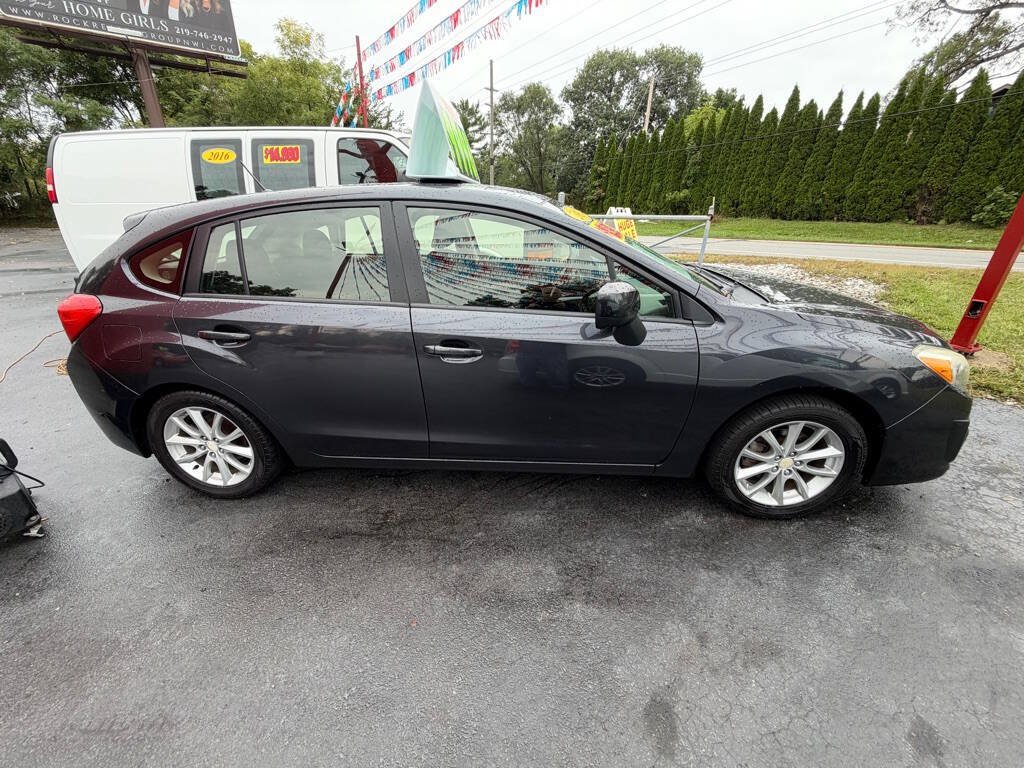 Used 2014 Subaru Impreza 2.0i Premium w/ All-Weather Package w/CVT AWD/4WD image 3