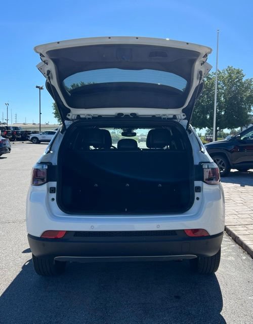 Used 2024 Jeep Compass Limited AWD/4WD image 26