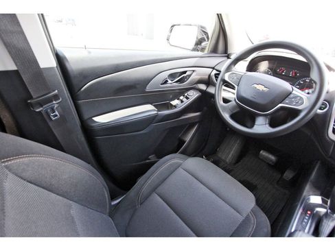 Used 2019 Chevrolet Traverse LS FWD image 8