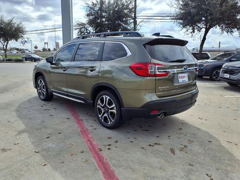 New 2026 Subaru Ascent Limited image 2