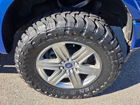 Used 2018 Ford F150 Lariat w/ Equipment Group 501A Mid image 16