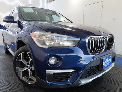 Used 2018 BMW X1 sDrive28i image 3