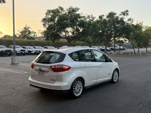 Used 2013 Ford C-MAX SE FWD image 5