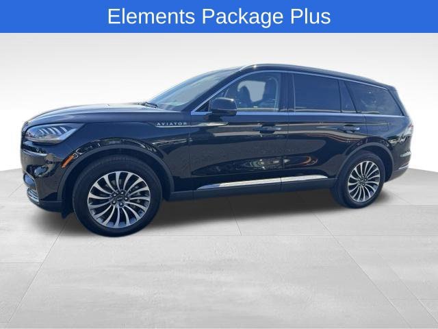 Certified 2023 Lincoln Aviator Reserve w/ Elements Package Plus AWD/4WD image 8
