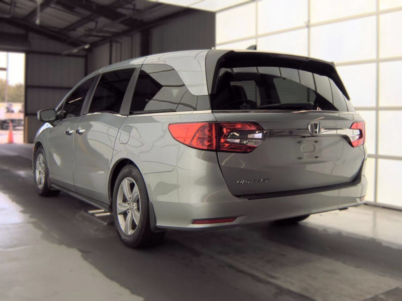 Used 2020 Honda Odyssey EX-L image 8