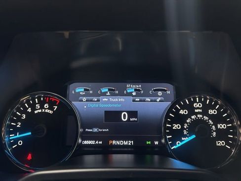 Used 2016 Ford F150 Platinum w/ Equipment Group 701A Luxury image 7