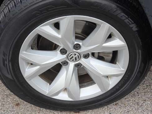 Used 2019 Volkswagen Atlas SE image 10