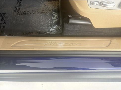 New 2026 Porsche Macan image 10