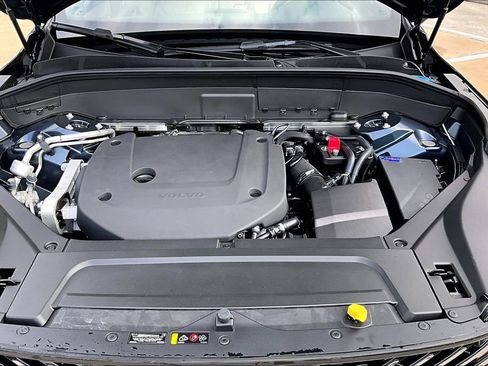 New 2026 Volvo XC90 B6 Plus image 38