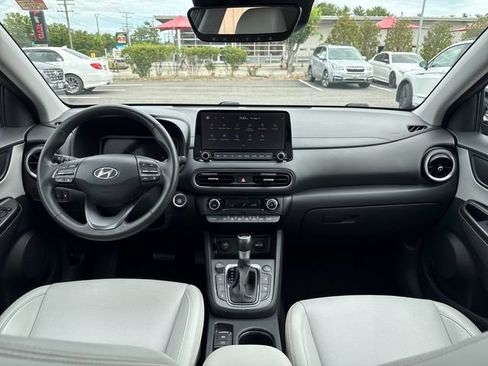 Used 2022 Hyundai Kona Limited w/ Cargo Package AWD/4WD image 12