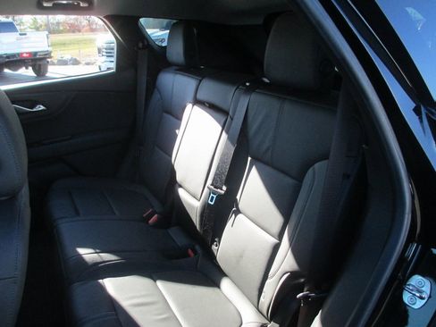 Used 2019 Chevrolet Blazer LT image 16