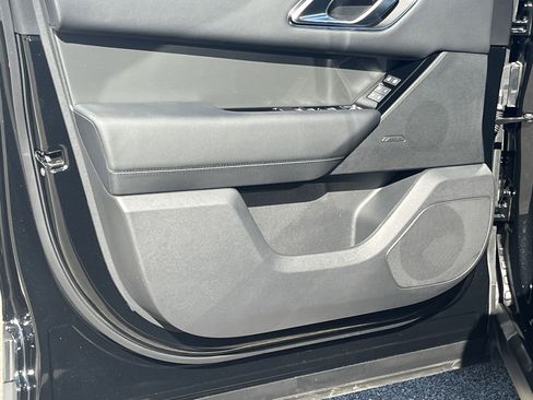 Used 2026 Land Rover Range Rover Velar S image 20