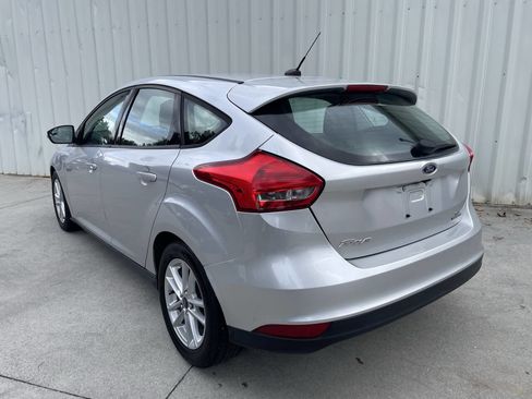Used 2016 Ford Focus SE image 5