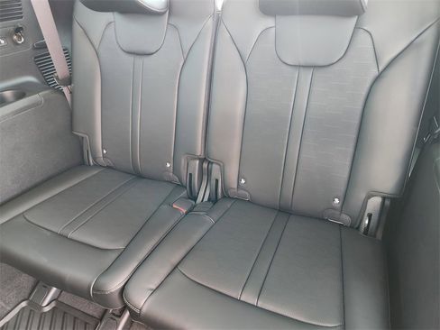 New 2026 Kia Sorento S image 20