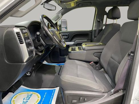 Used 2016 Chevrolet Silverado 2500 LT w/ Custom Sport Edition image 20