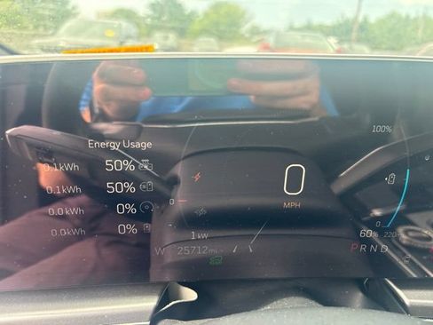 Used 2024 Cadillac Lyriq Tech w/ Driver Assist Package AWD/4WD image 11