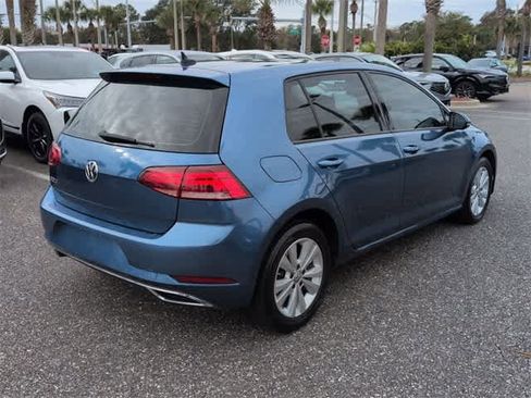Used 2021 Volkswagen Golf 4-Door image 8