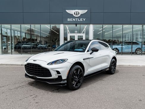 Used 2023 Aston Martin DBX 707 AWD/4WD image 1