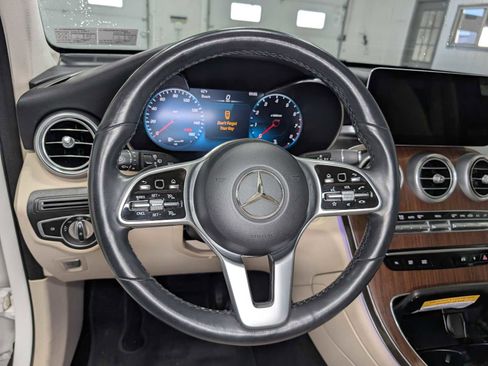 Used 2022 Mercedes-Benz GLC 300 GLC 300 image 31