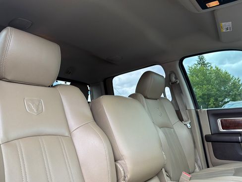 Used 2011 RAM 2500 Laramie w/ Cold Weather Group AWD/4WD image 14