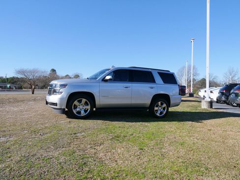 Used 2016 Chevrolet Tahoe LT image 7
