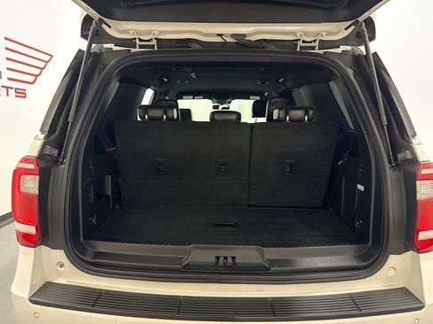 Used 2020 Ford Expedition XLT w/ Equipment Group 201A image 16