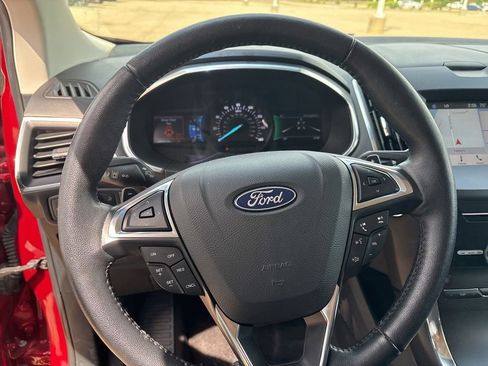 Used 2019 Ford Edge Titanium w/ Canadian Touring Package AWD/4WD image 14