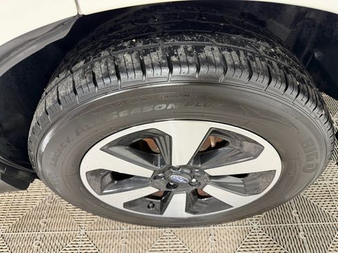 Used 2018 Subaru Forester 2.5i Premium image 20