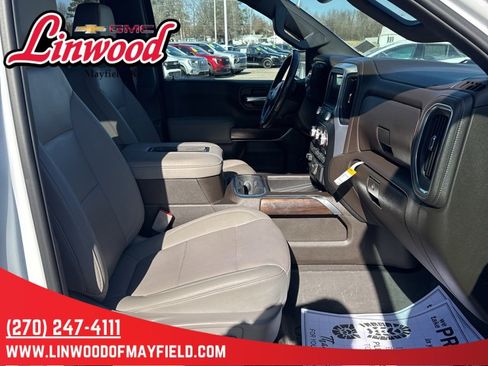 Used 2022 GMC Sierra 1500 SLT w/ SLT Premium Plus Package image 11