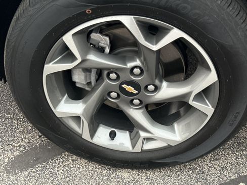 Certified 2024 Chevrolet Trax LT w/ Driver Confidence Package FWD image 9