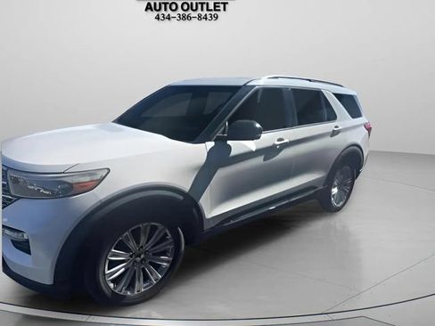 Used 2020 Ford Explorer Limited w/ Class III Trailer Tow Package RWD image 3