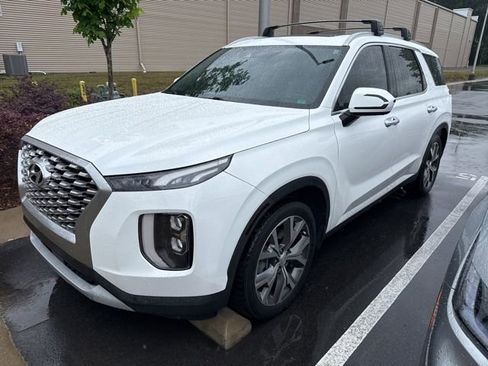 Used 2022 Hyundai Palisade SEL w/ 8P Bench Seat Package FWD image 1