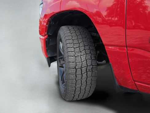 Used 2021 RAM 1500 Lone Star AWD/4WD image 13