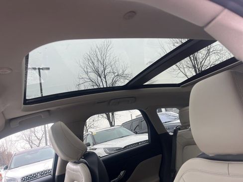 Used 2025 Lincoln Corsair Grand Touring w/ Equipment Group 301A image 41