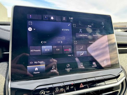 Used 2023 Jeep Compass Sport AWD/4WD image 27