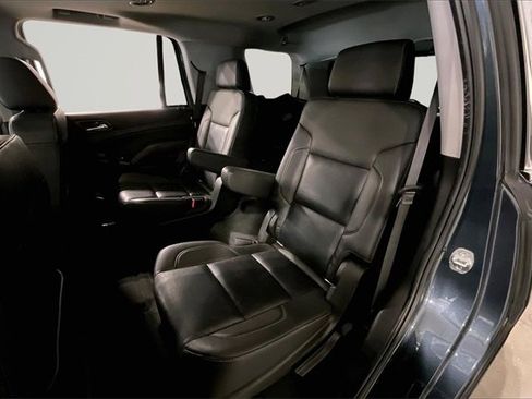 Used 2019 GMC Yukon SLT image 25