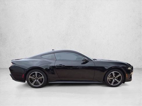 Used 2024 Ford Mustang Premium RWD image 4